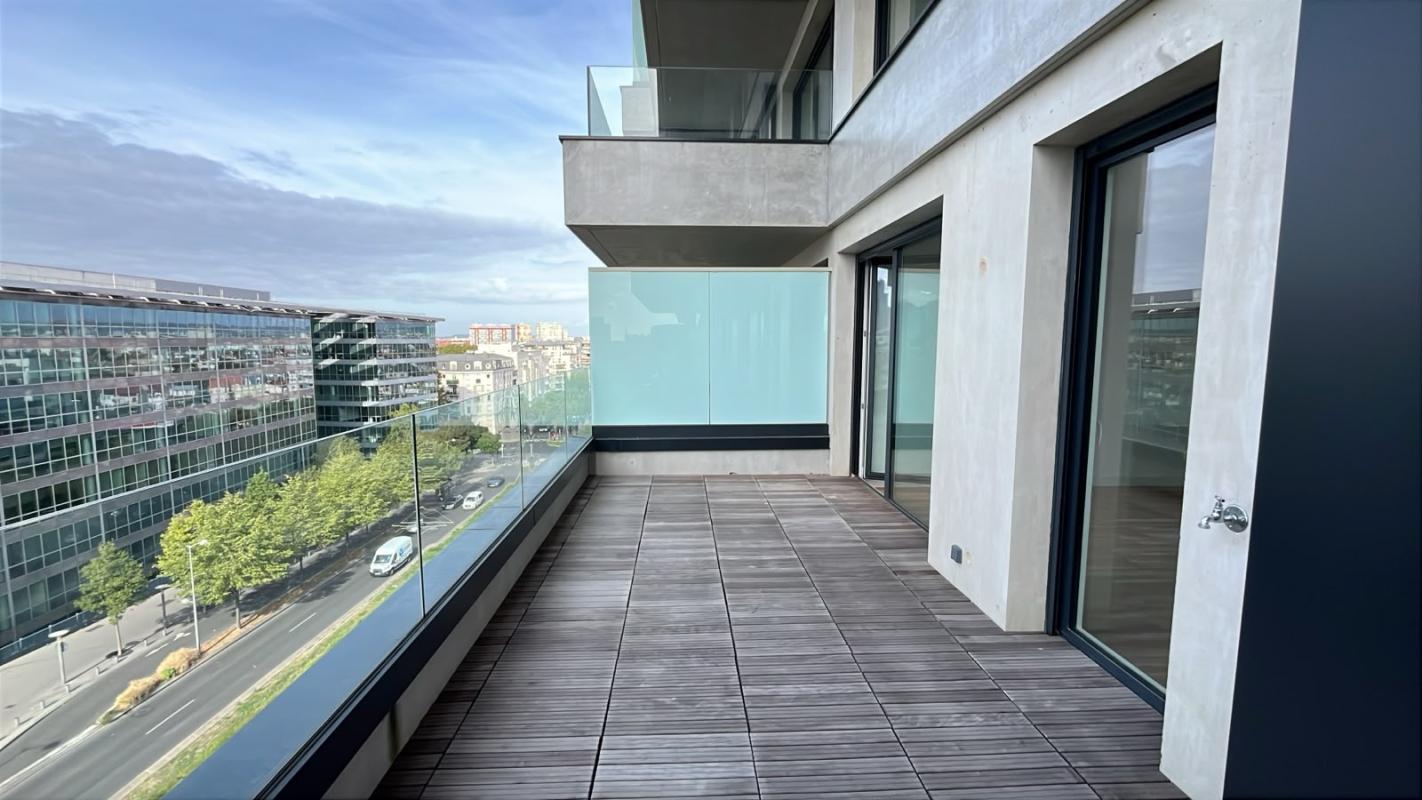T4 neuf avec balcon - Miniature 3