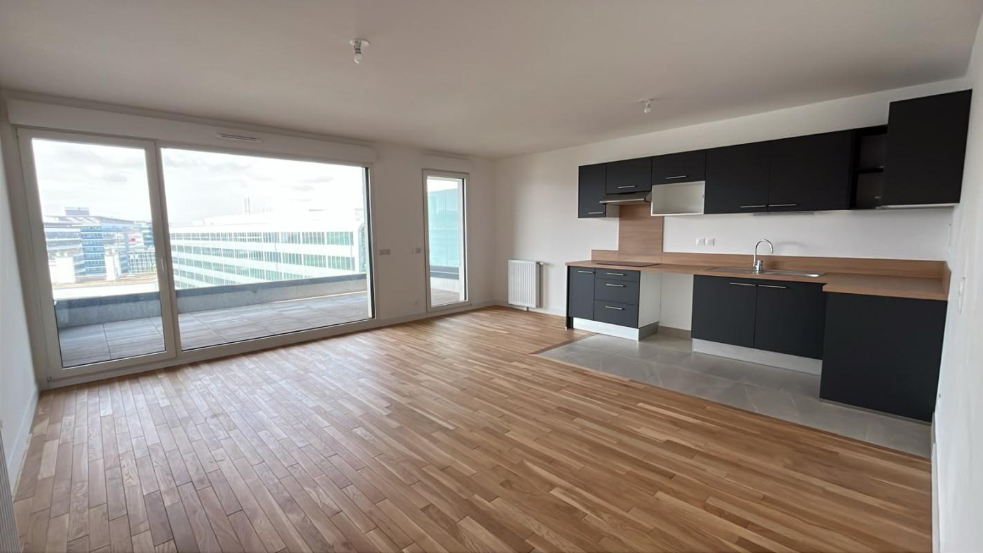 Superbe T4 de 82m² - À louer - 4 pièces, 81.8m² à COLOMBES