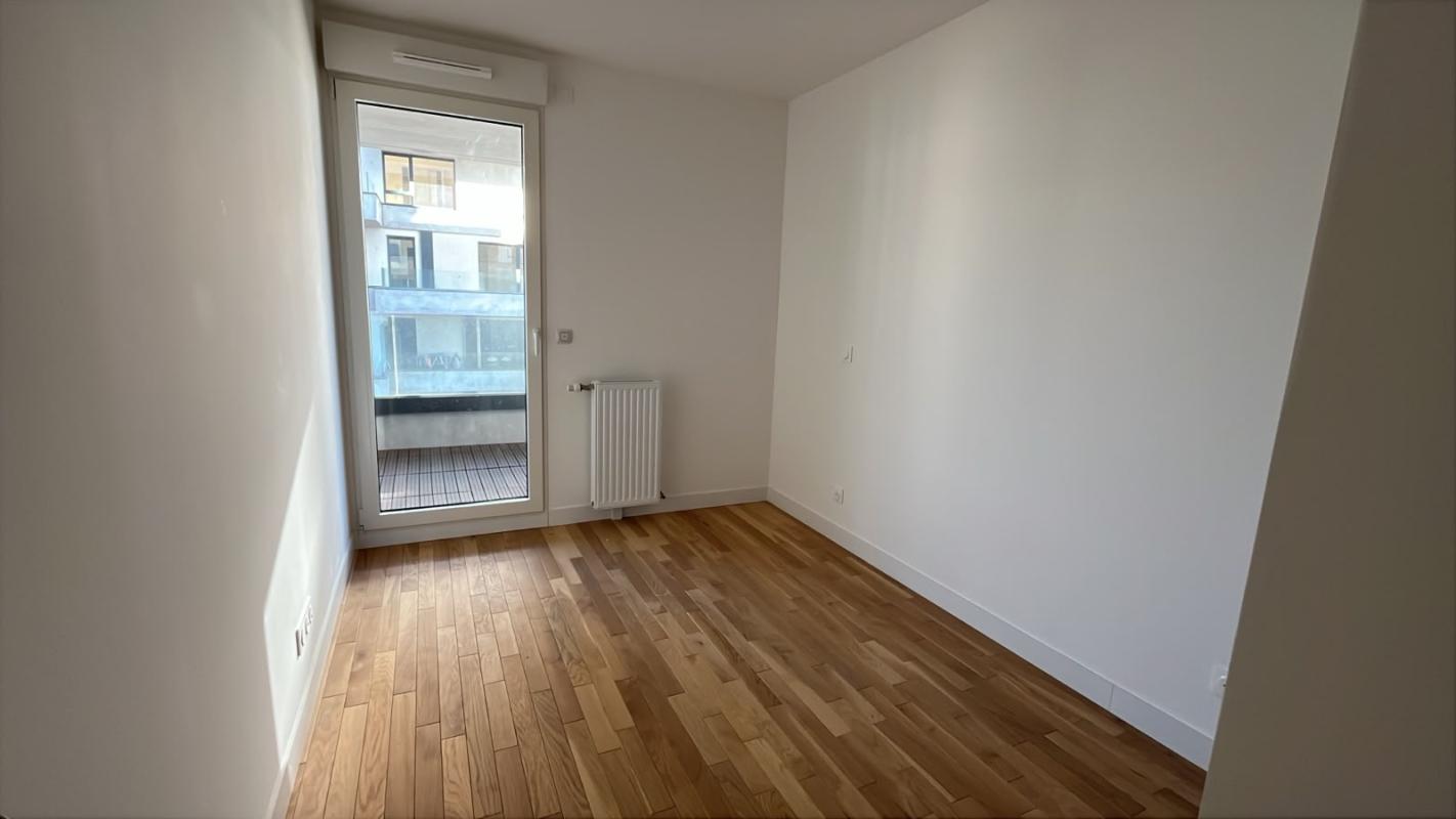 Grand T4 de 84m² avec balcon - Miniature 3
