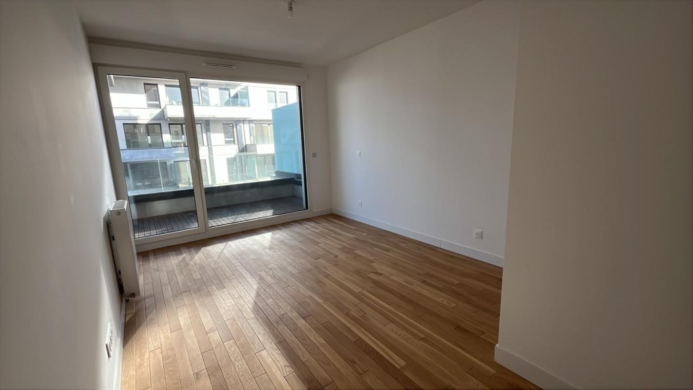 Grand T4 de 84m² avec balcon - Miniature 4