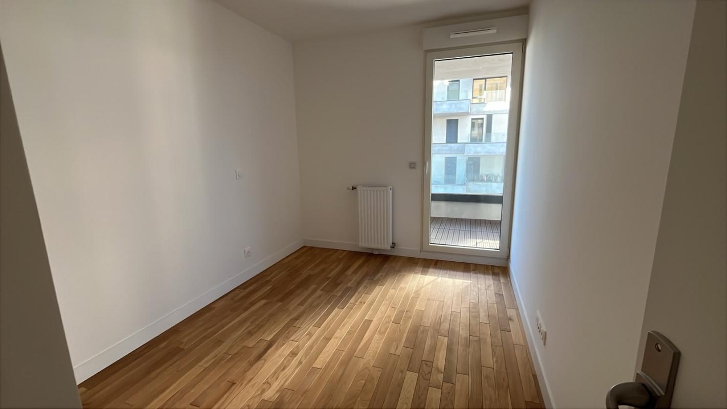 Grand T4 de 84m² avec balcon - Miniature 6