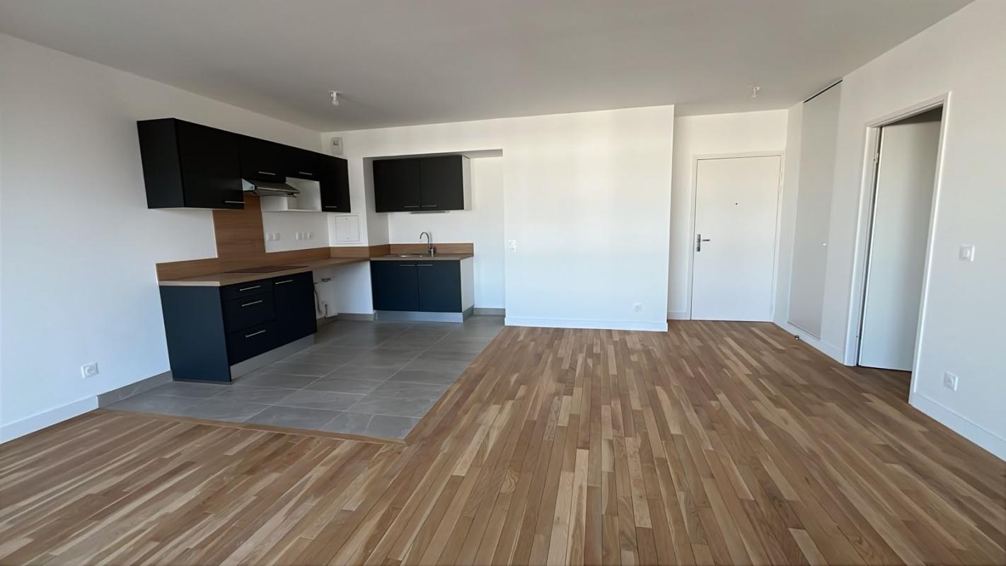 Grand T4 de 86m² avec balcon - Miniature 2