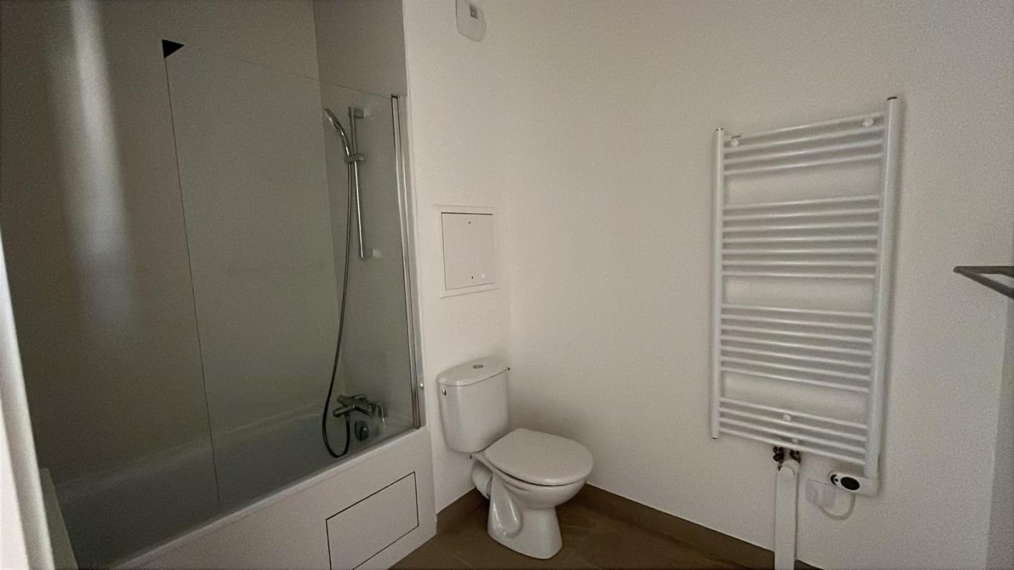 Grand T4 de 86m² avec balcon - Miniature 8