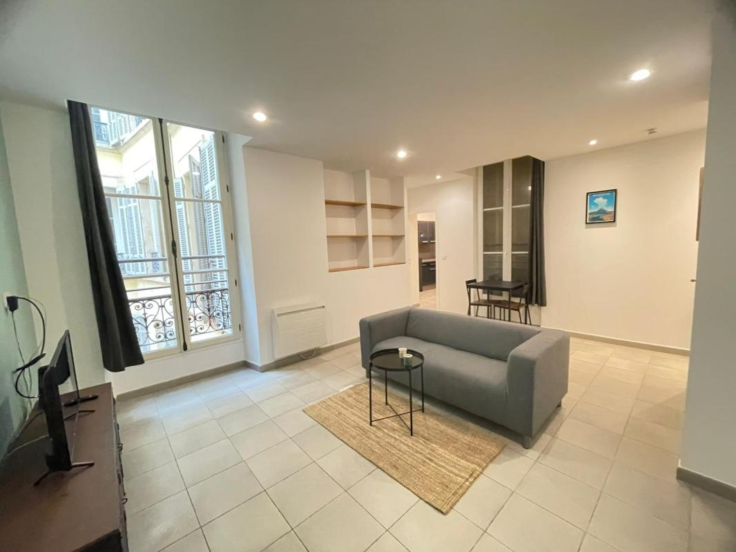 T2 MEUBLE COTE JOLIETTE - À louer - 2 pièces, 43.19m² à MARSEILLE 2 AR