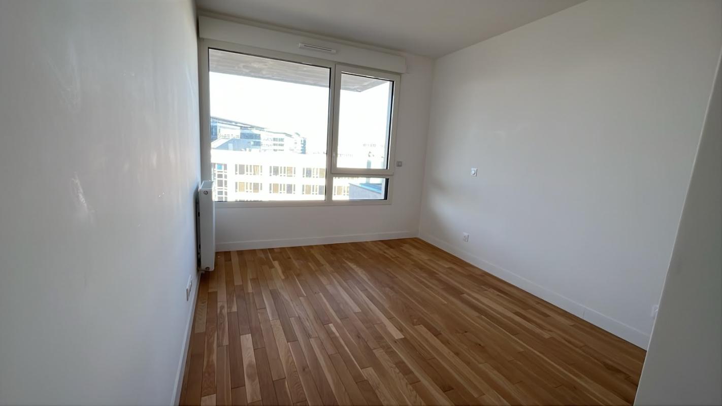 Superbe T4 de 85m² - Miniature 8