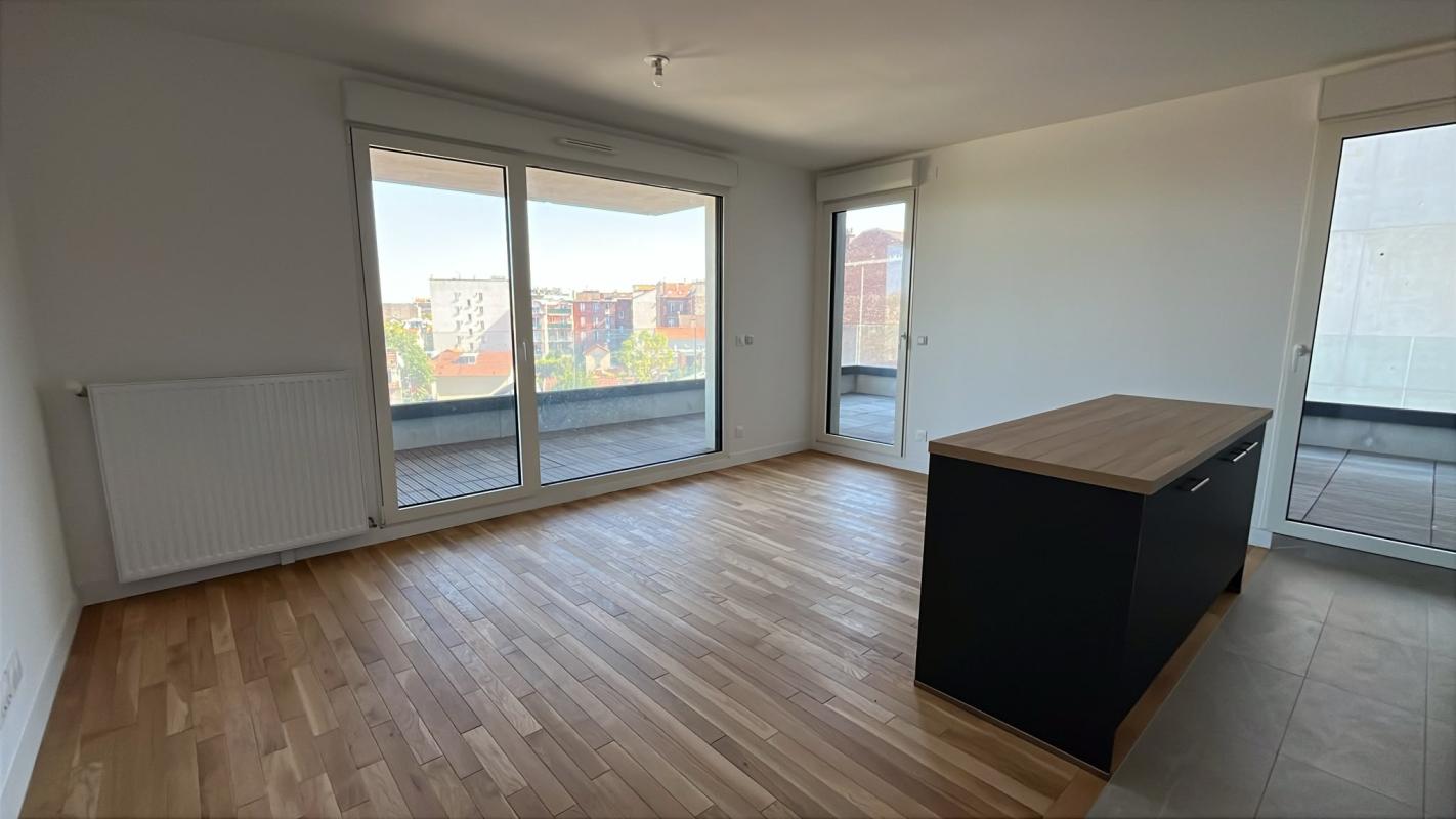 Superbe T3 de 59m² - Miniature 3