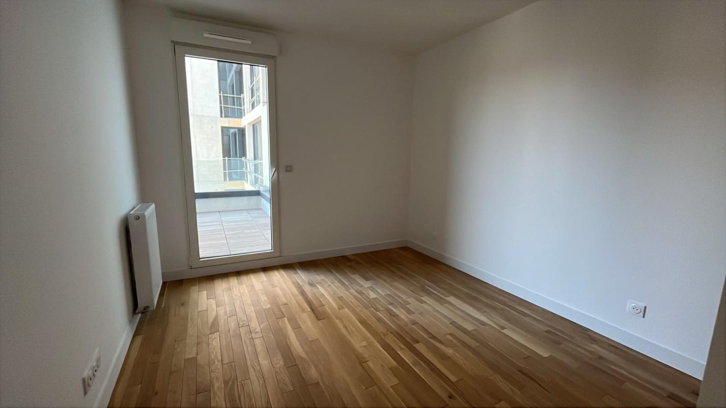 Superbe T3 de 59m² - Miniature 4