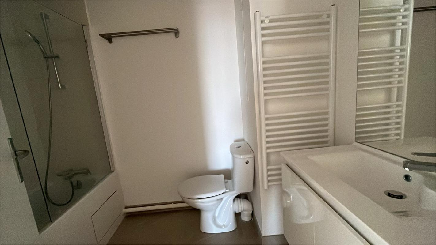 Grand T3 de 63m² - Miniature 7