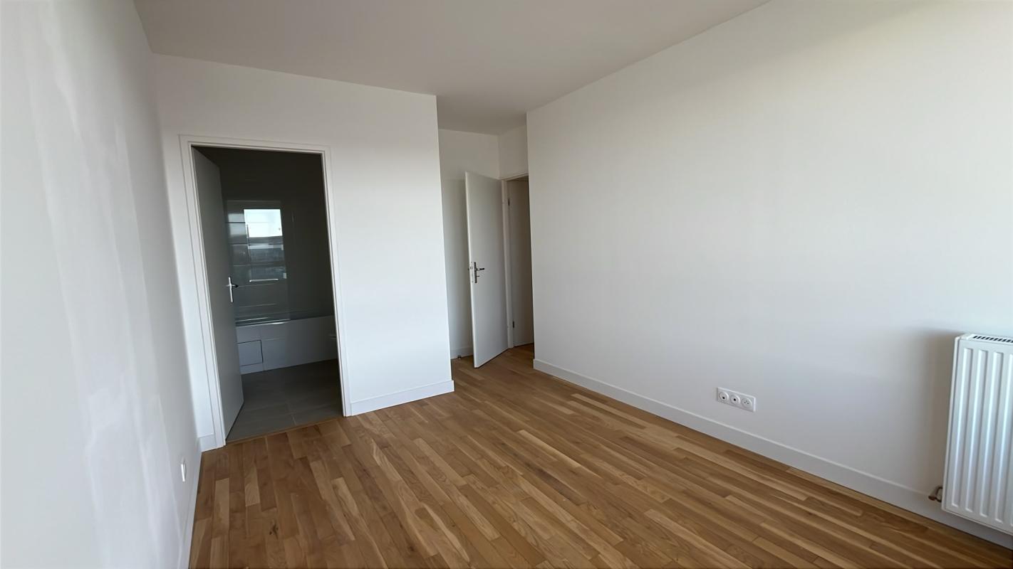 Grand T4 de 86m² avec balcon - Miniature 6