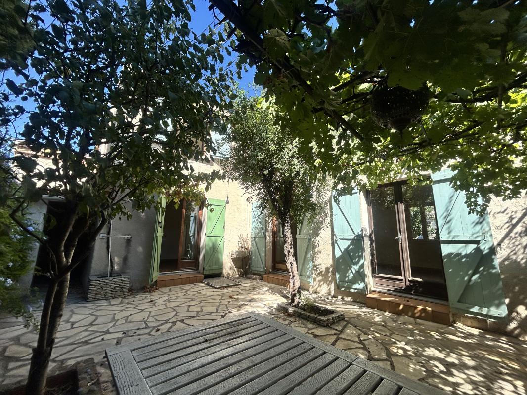Rare à la vente, maison en ville!, 4 pièces, 81 m² à Marseille 9e