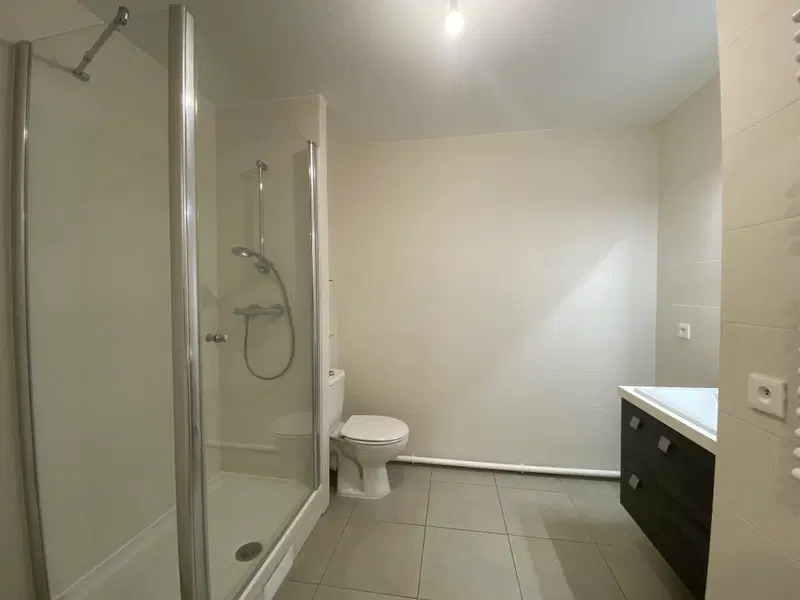 BEAU T2 de 48m² RENOVE -  Secteur VICTOR HUGO - Miniature 6