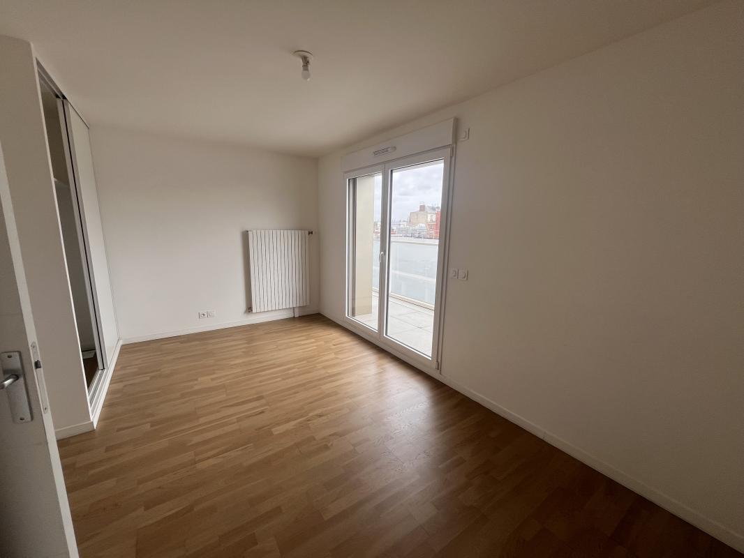 DUPLEX 4 PIECES DE 87m² - COURTILLES - Miniature 10