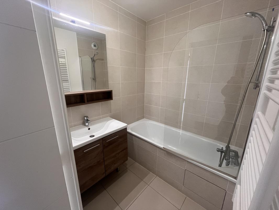 DUPLEX 4 PIECES DE 87m² - COURTILLES - Miniature 11