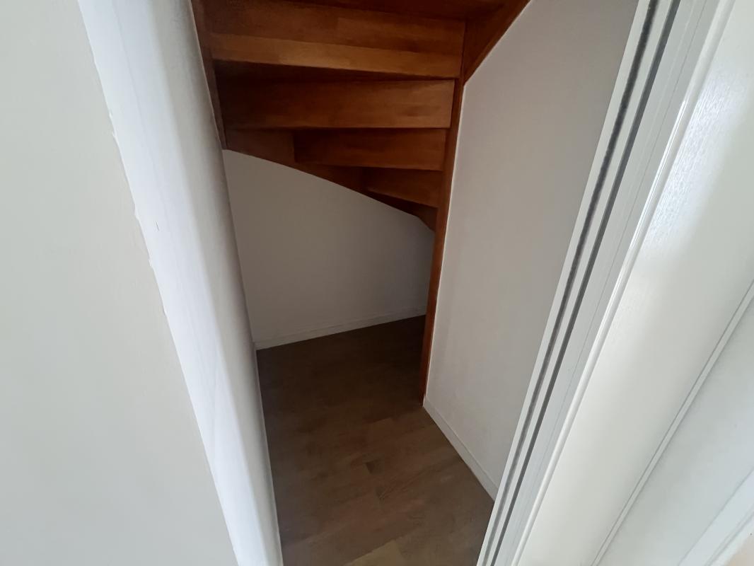 DUPLEX 4 PIECES DE 87m² - COURTILLES - Miniature 12
