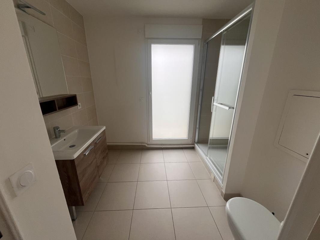DUPLEX 4 PIECES DE 87m² - COURTILLES - Miniature 7