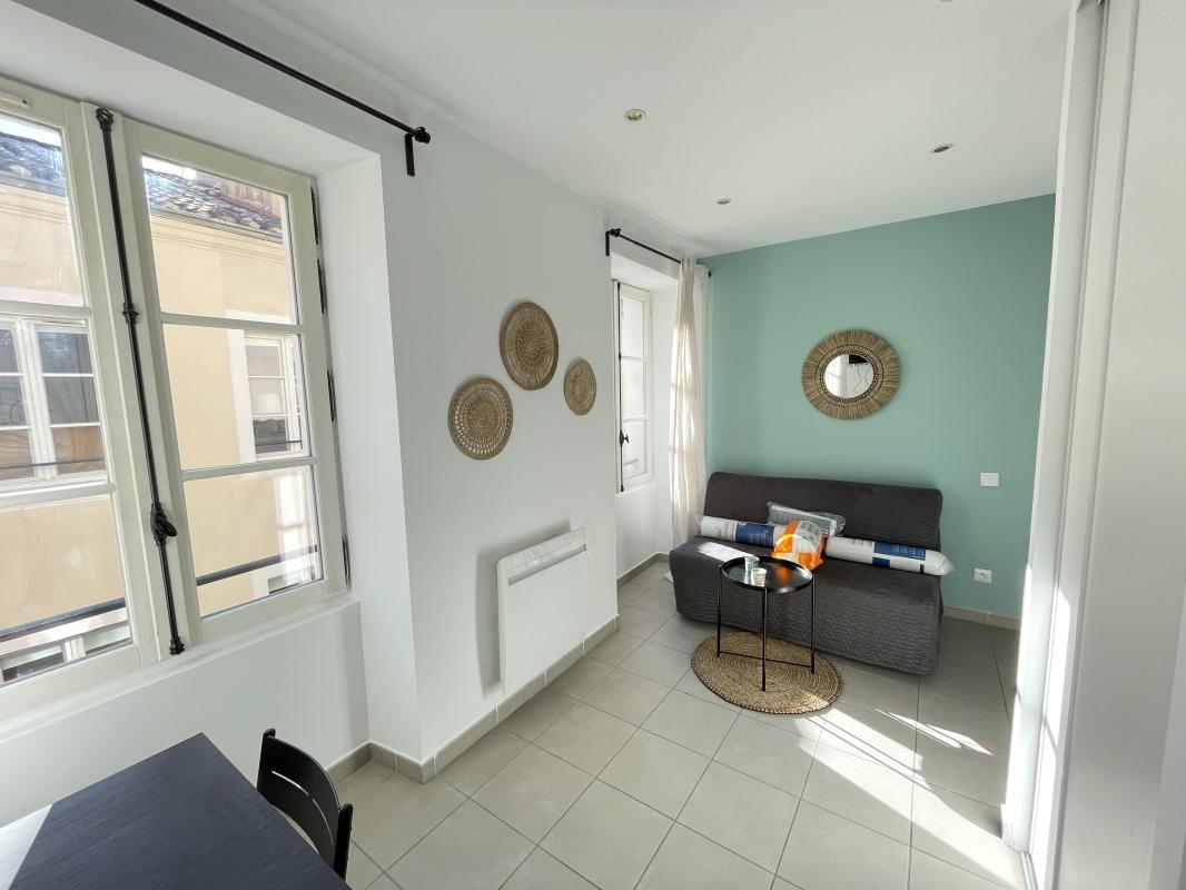 STUDIO RENOVE REPUBLIQUE JOLIETTE - À louer - 1 pièces, 15.91m² à MARSEILLE 2 AR