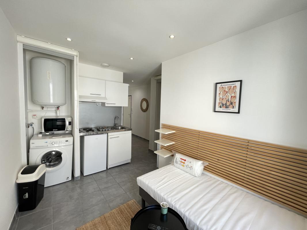 STUDIO RENOVE COTE JOLIETTE - À louer - 1 pièces, 17.8m² à MARSEILLE 2 AR