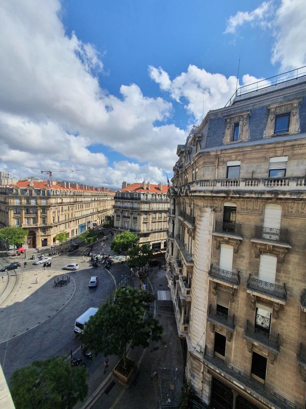 APPARTEMENT DE TYPE 3 SADI CARNOT - À louer - 3 pièces, 69.67m² à MARSEILLE 2 AR