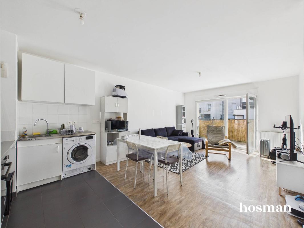 Beau 2 pièces - 47m² + balcon - Dernier étage avec ascenseur - Rue Barbara, Pantin - métro Fort d'Aubervilliers