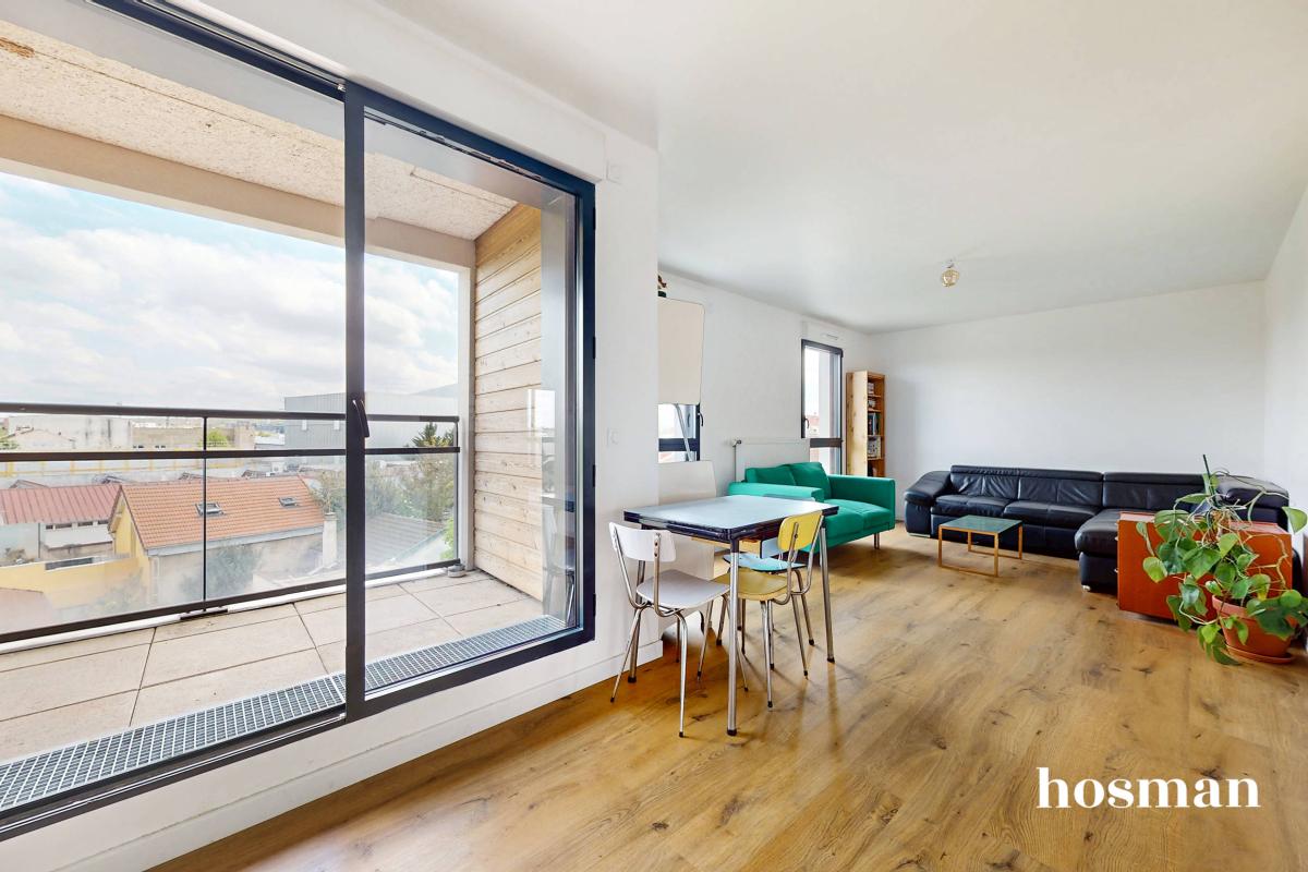 Charmant 3 pièces de 63m2 - En étage élevé, avec balcon et ascenseur - Rue Diderot, Pantin