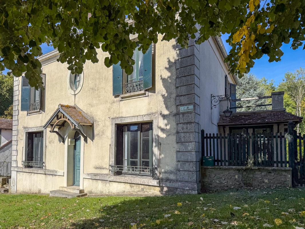 Elégante maison bourgeoise de 190 m2 sur terrain de 400 m2