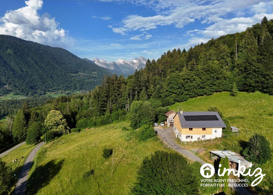 Ferme de 1826 rénovée + Mazot aménagé, 3'800m2