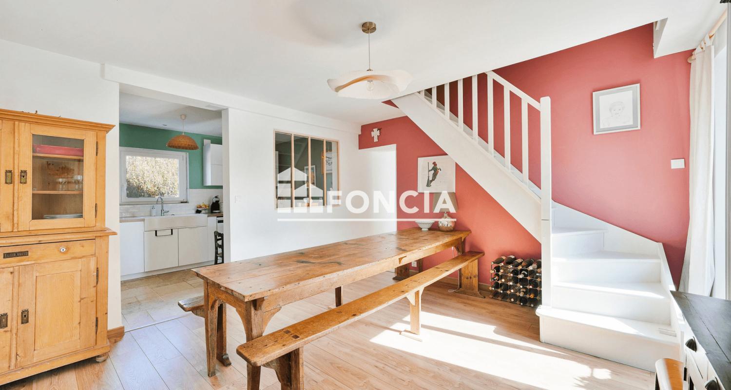 Appartement 6 pièces (120.37 m²) à vendre - Orphin (78125)