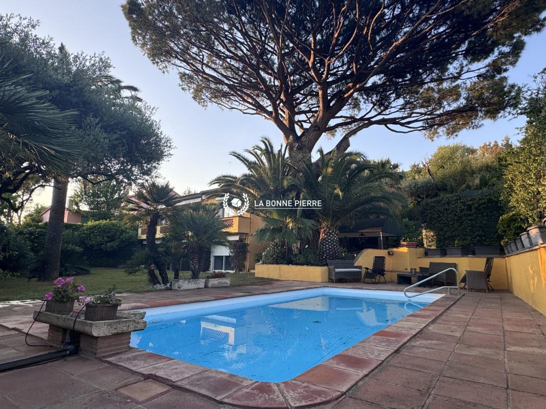 Maison à vendre, 8 pièces, 178 m², Saint Tropez