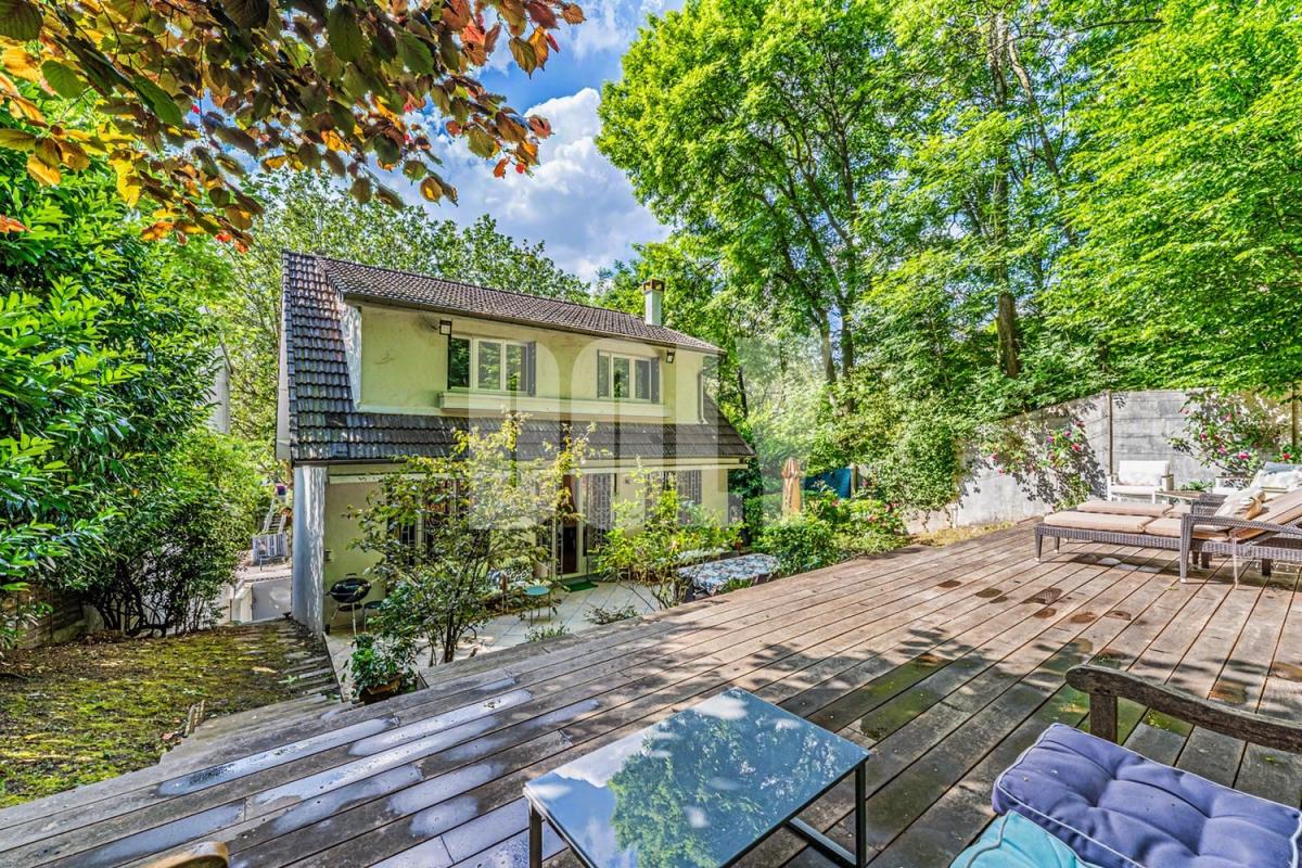 DOLY - MAISON 6 PIÈCES - 175M2 - JARDIN - QUARTIER HAUT-PANTIN - CHARLES AURAY