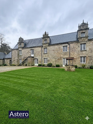 MANOIR DU XVIéme-20 MINUTES DE PONTIVY-2 HECTARES