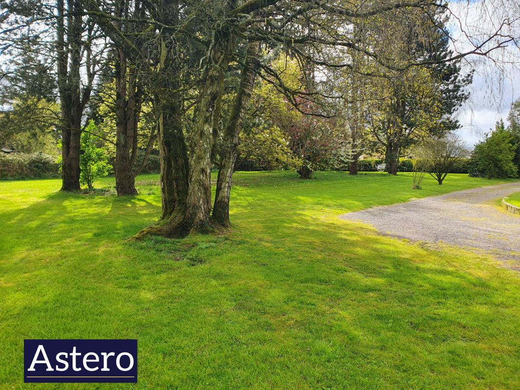 A 50 minutes de Rennes, agréable propriété de 156m² sur parc paysager clos de 5670m²