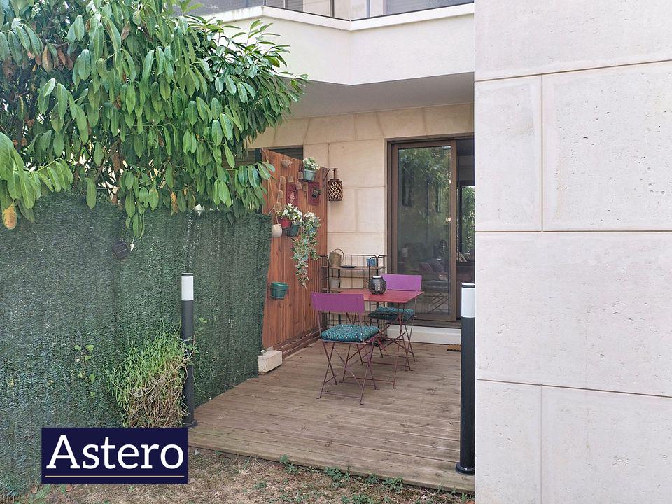 Studio a vendre de 29 M2 au Perreux Sur Marne avec jardin de 25m2