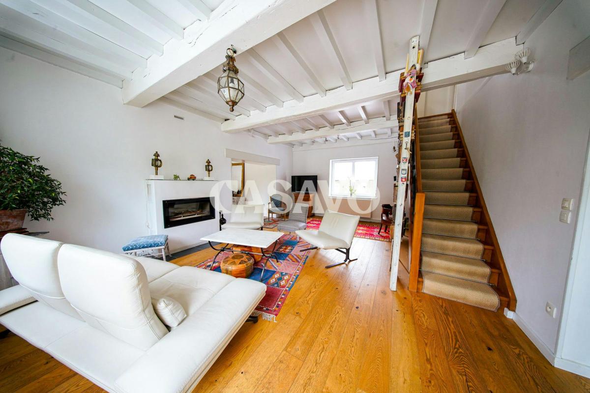Vente Maison 7 pièces de 190m² - 38540 Heyrieux