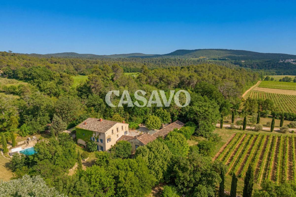 Vente Maison 9 pièces de 350m² - 84240 Grambois