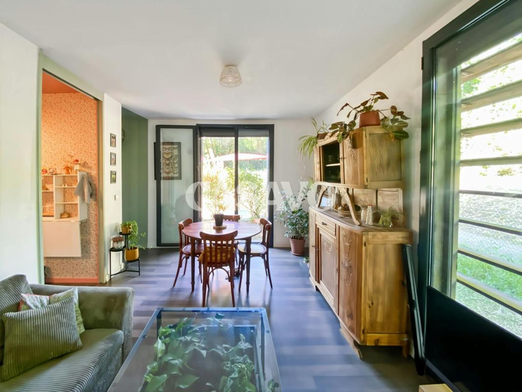 Vente Appartement 2 pièces de 44m² - 33270 Floirac