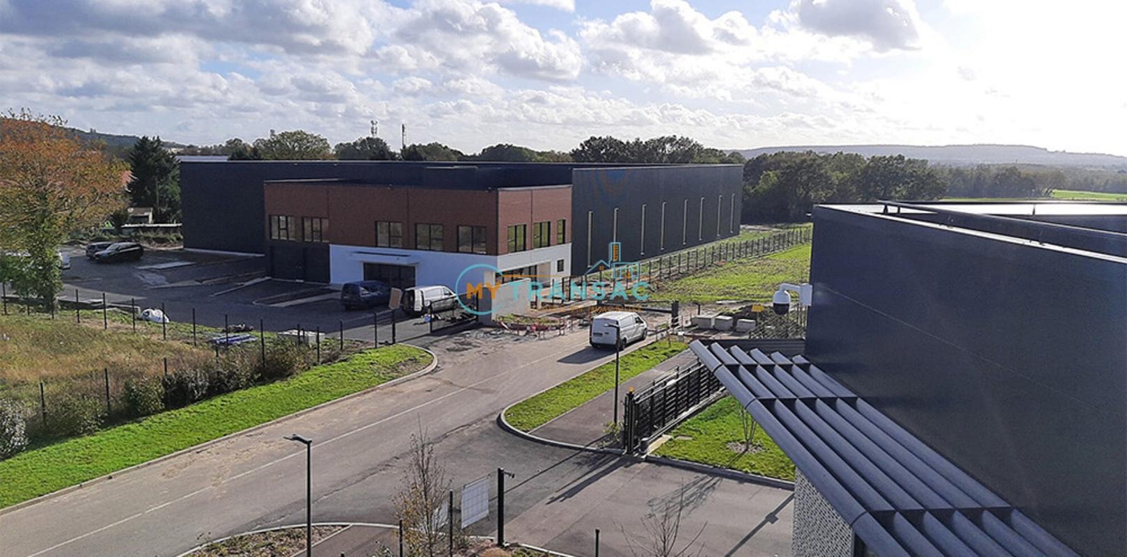 A VENDRE terrains à partir de 2 000m² pour réaliser votre clé en main à partir de 1 000m² de surface plancher à Varennes-Jarcy