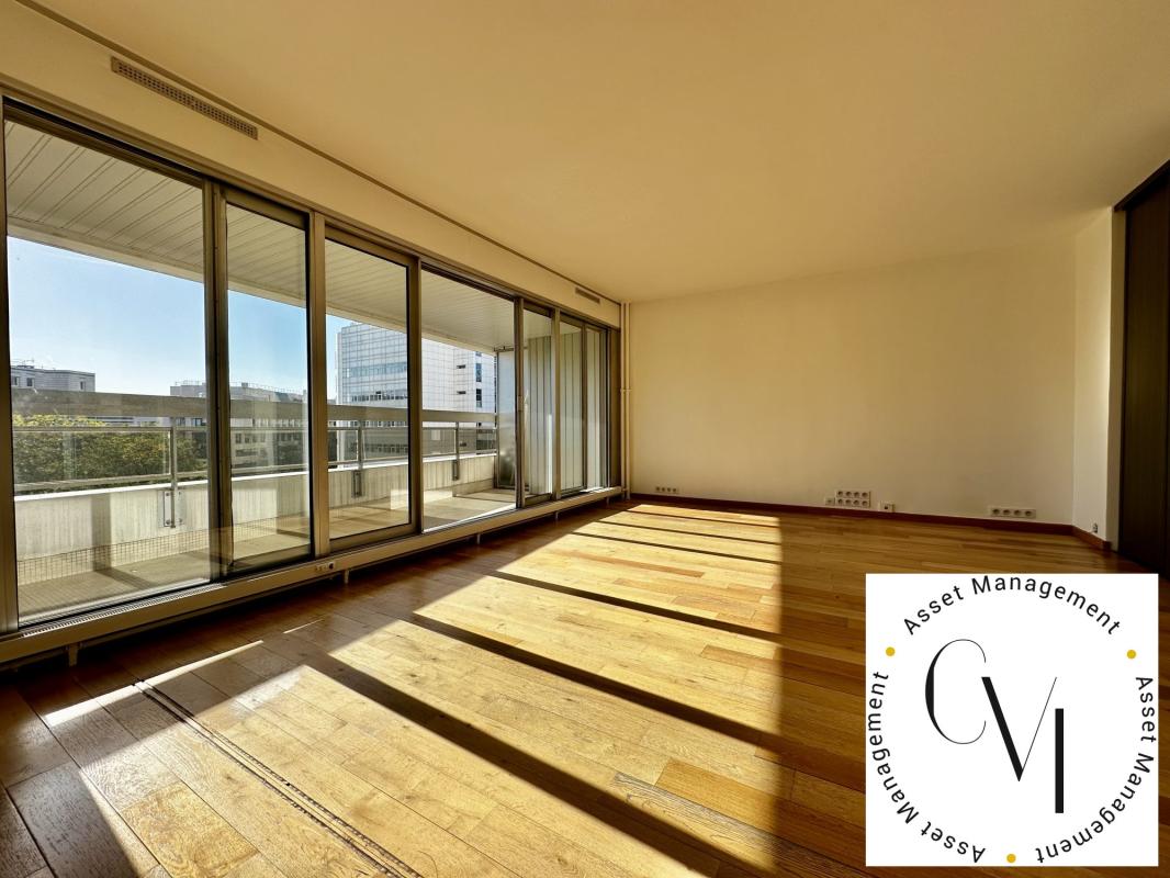 À LOUER : Superbe 2 Pièces Lumineux avec Balcon de 12m² - P