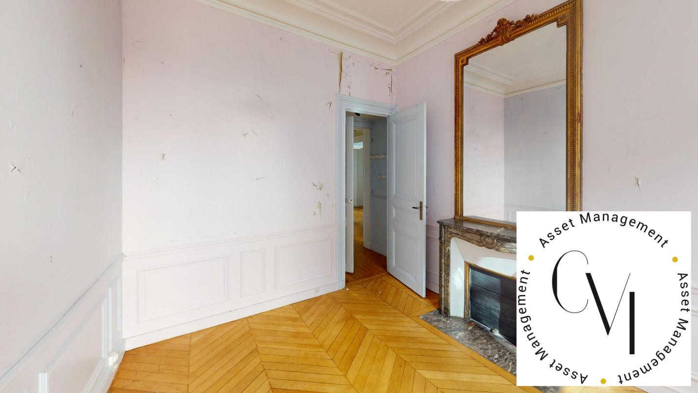 PARIS 1er - Rue du Louvre - 4 pièces de 80,85 m² à rénover