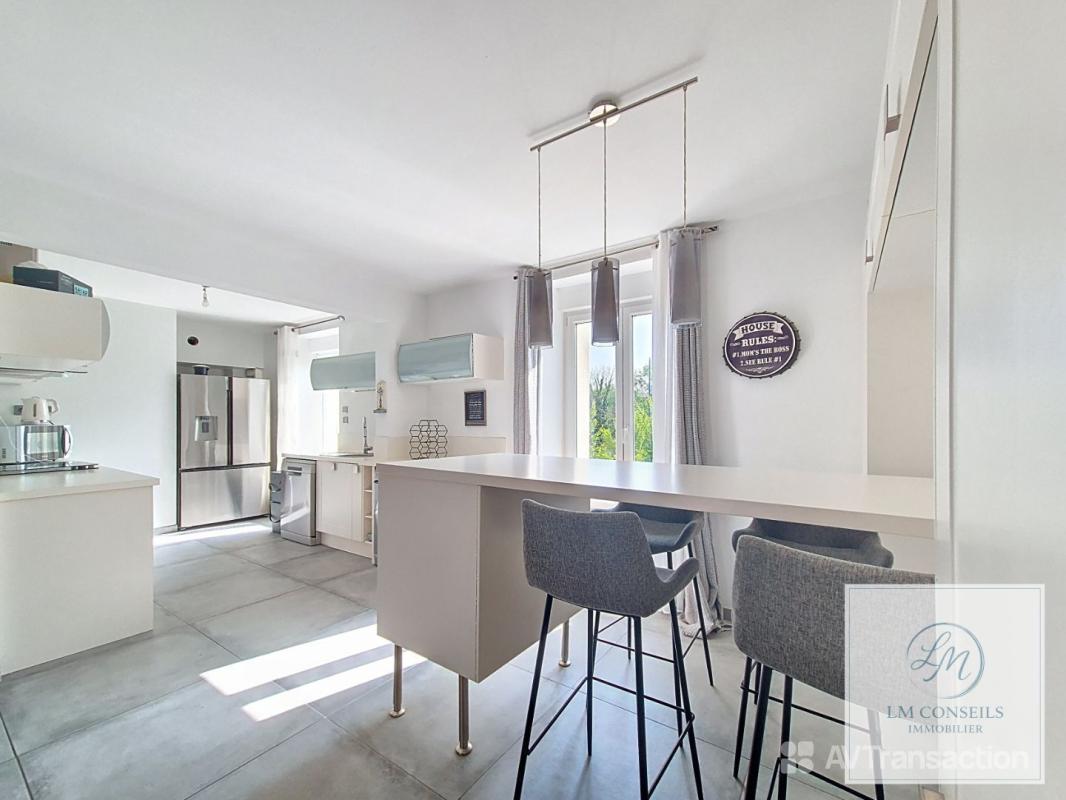 Maison 100 m² sur un grand Terrain de 2 118 m²