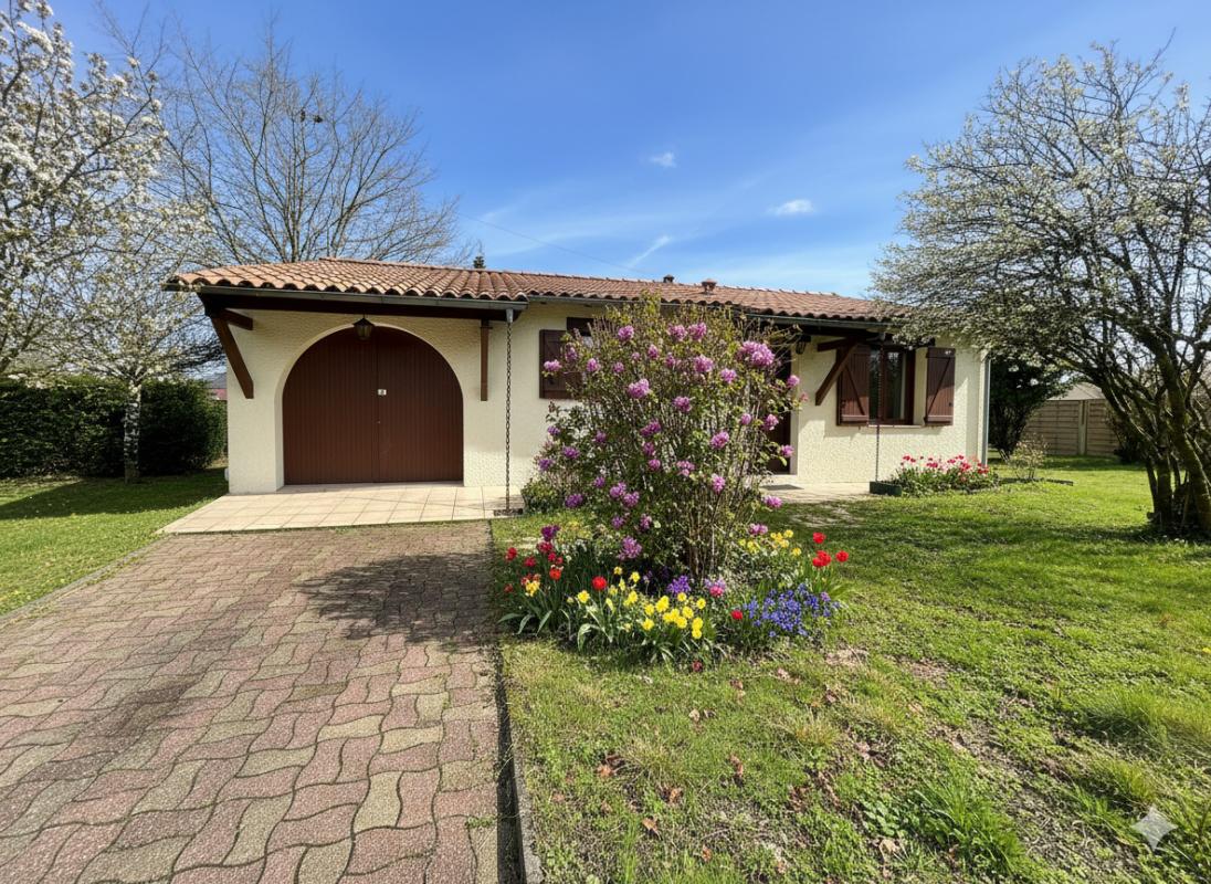Maison individuelle à rénover au calme – terrain de 1006 m² piscinable – jusqu’à 90 m² habitables