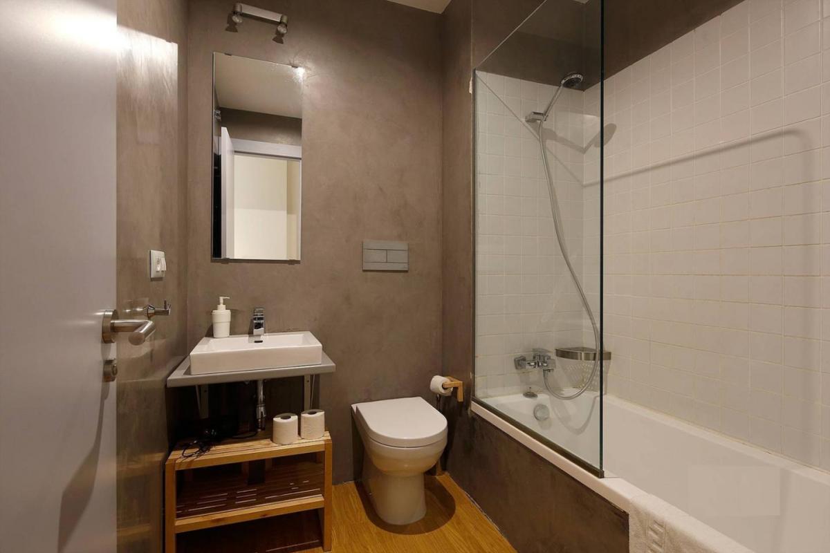 4 PIÈCES de 92m² + EXT(S) DE 219m²
 + PKG(s) - Photo 4