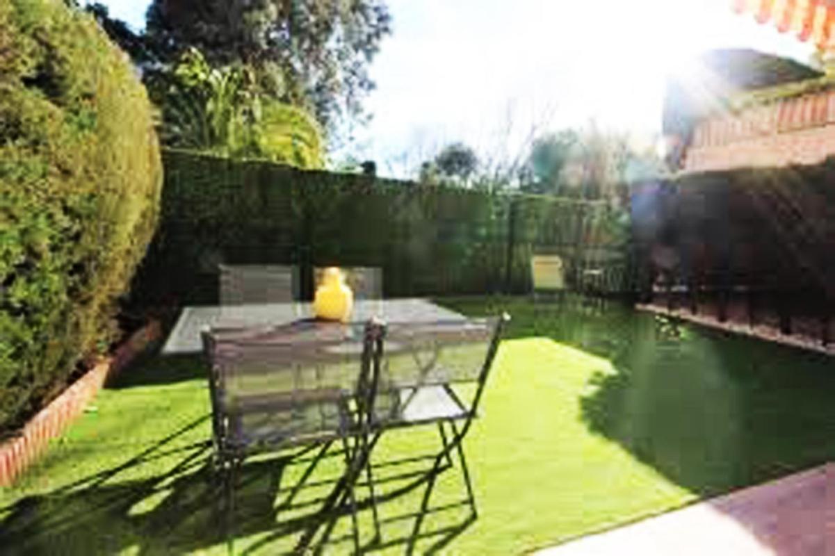 APPARTEMENT DE 39M² AVEC 31M² D'EXTERIEUR(S) | Parking - Photo 4