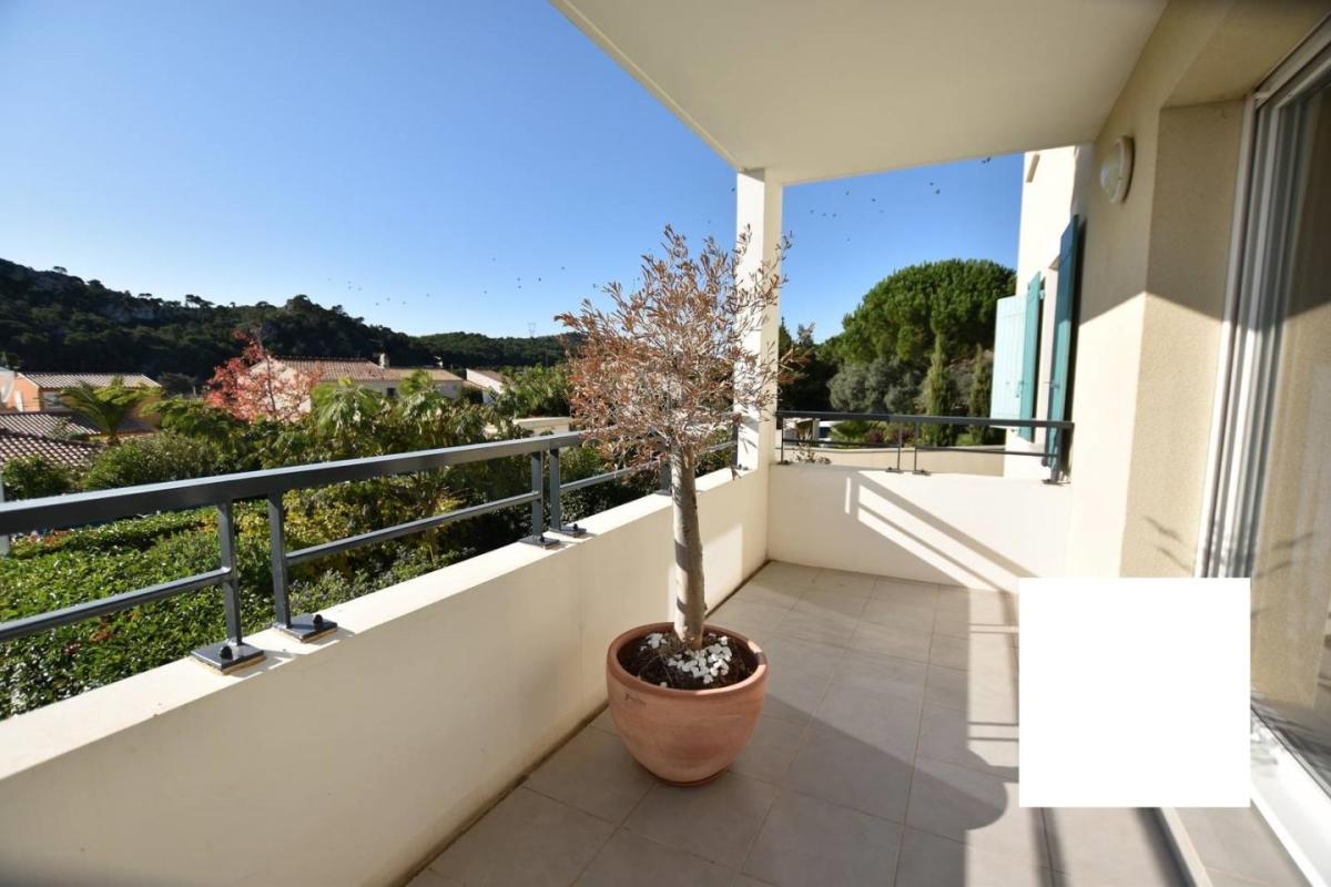 APPARTEMENT DE 81M² AVEC 17M² D'EXTERIEUR(S) | Parking - Photo 5