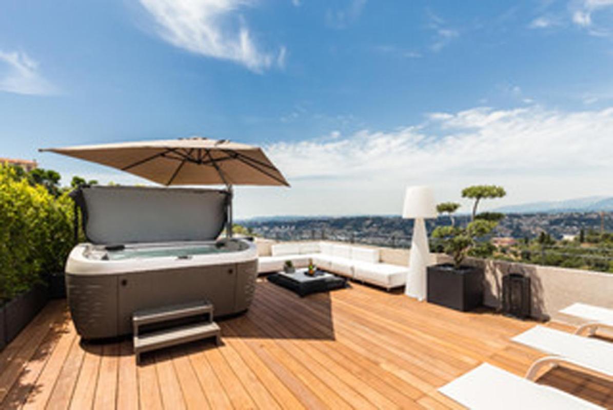 APPARTEMENT DE 107M² AVEC 67M² D'EXTERIEUR(S) | Parking/Cave - Photo 5