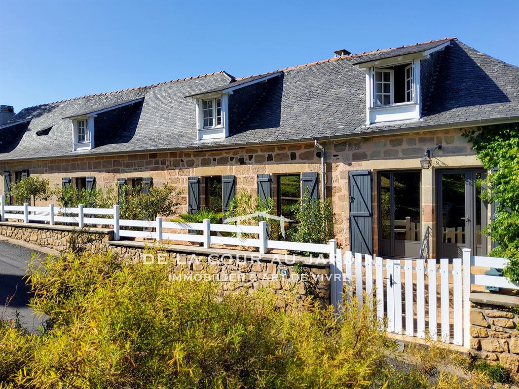 Longère de charme en pierre (Brasier de Brive) – 5 chambres – Vue panoramique
