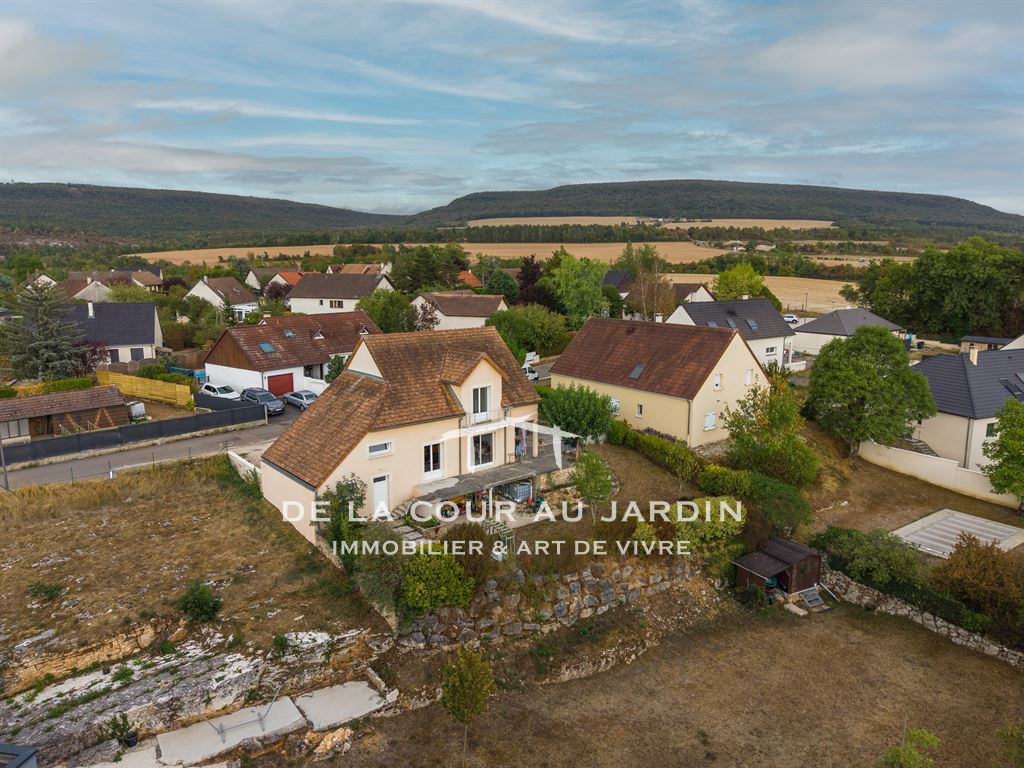 Maison contemporaine avec vue