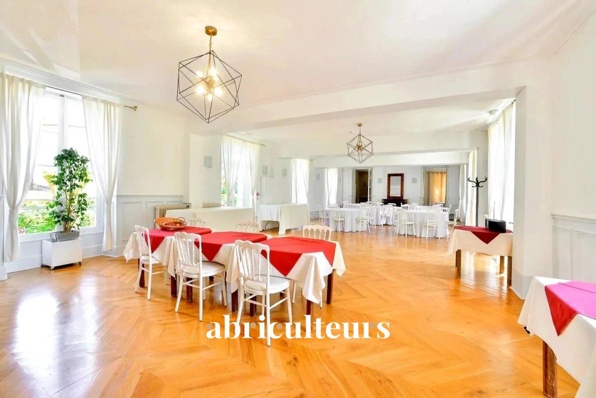 Château du XVIIe - 1000 m² - Proche Paris - Morigny-Champigny - Photo 5