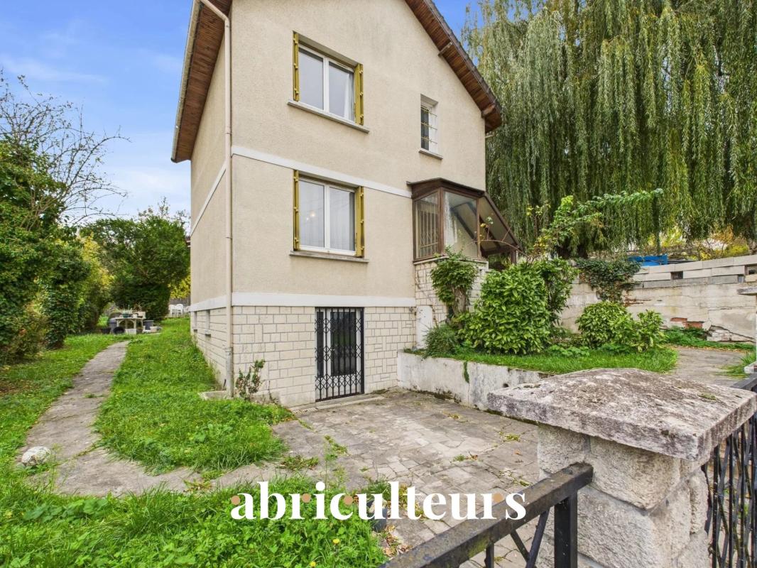 Maison à très fort potentiel de 130 m² - Quartier très recherché - Sur 3 niveaux - Villemomble - Photo 2
