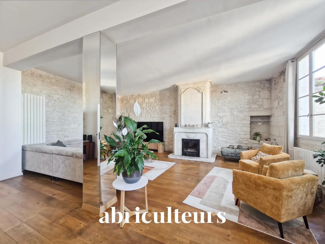 Appartement à vendre, 6 pièces, 182 m², Saintes