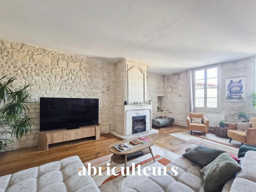 Superbe duplex - 182 m² - 6 pièces - Saintes centre-ville - Photo 2